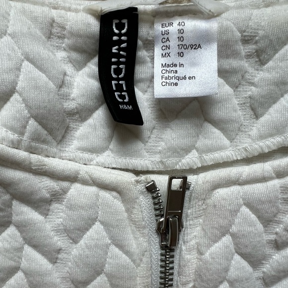 White jacket - Picture 3 of 3